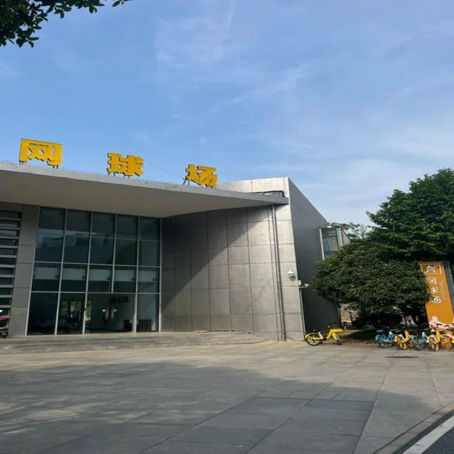 最新国足世预赛名单公布引发热议